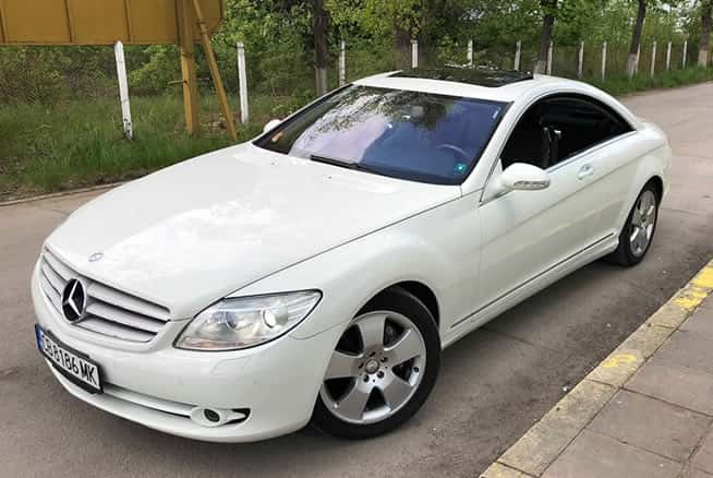 Инфинити QX70 луксозен джип под наем, наличен само при нас Mercedes CL550 под наем за абитуриентски бал