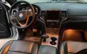Jeep Grand Cherokee - луксозен джип под наем в София