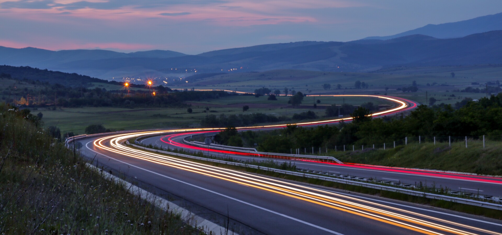 Автомобили под наем в цяла България